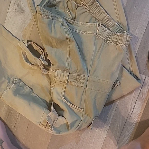 Altar'd State Kensley Strapless Cargo Women's Tan Jumpsuit Size Large - Picture 8 of 8